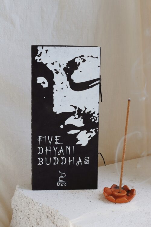 Zestaw prezentowy Five Dhyani Buddhas Stupa Incense – 110 szt. kadzidełek patyczkowych